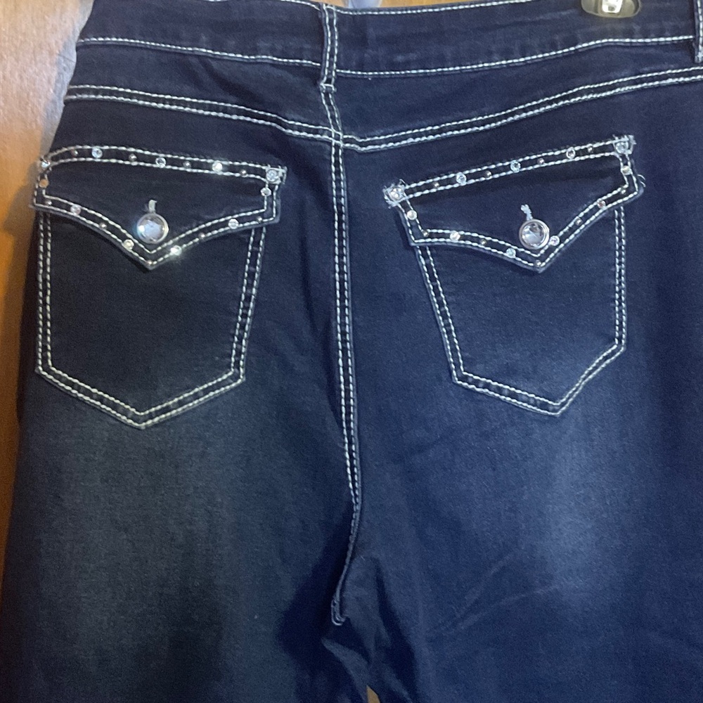 Women’s Dark Blue Boot Cut Jeans with Contrast Stitching - Picture 5 of 6